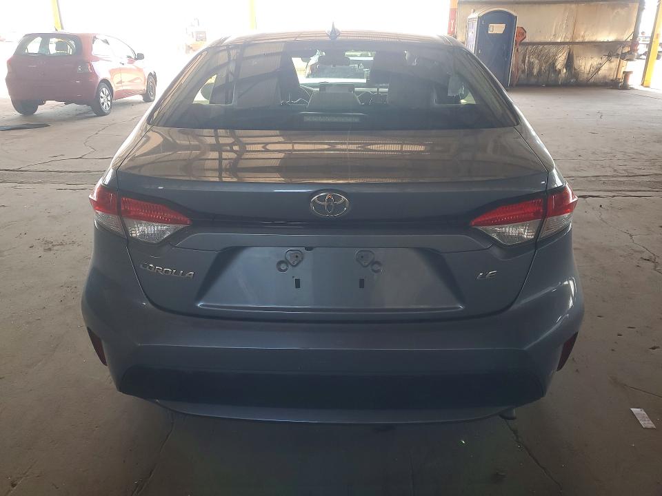 55576766 :رقم المزاد ، JTDVPMAE7NJ225116 vin ، 2022 Toyota Corolla مزاد بيع