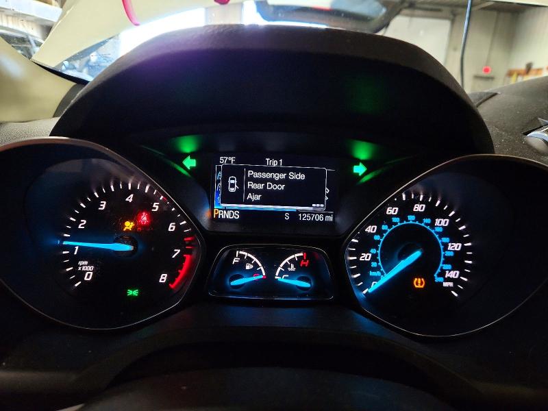 Продажа на аукционе авто 2016 Ford Escape, vin: 1FMCU9GX7GUA65452, номер лота: 53295056