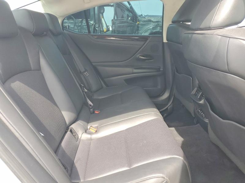 2019 Lexus Es მანქანა იყიდება აუქციონზე, vin: 58ABZ1B15KU024403, აუქციონის ნომერი: 51016806