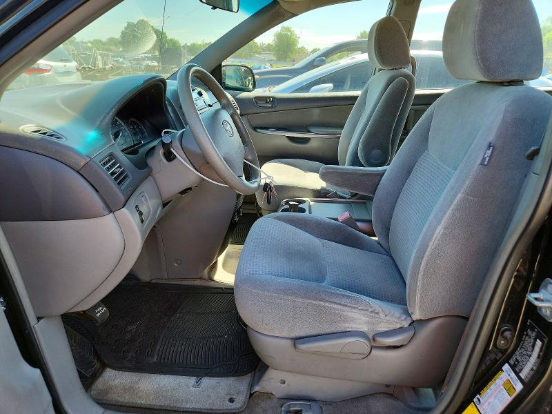 2010 Toyota Sienna მანქანა იყიდება აუქციონზე, vin: 5TDKK4CCXAS296403, აუქციონის ნომერი: 55014546