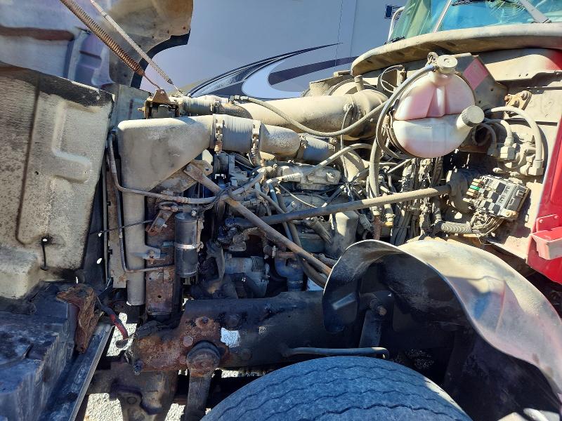 Продажа на аукционе авто 2006 Mack 700, vin: 1M2AG11C76M047084, номер лота: 53156366