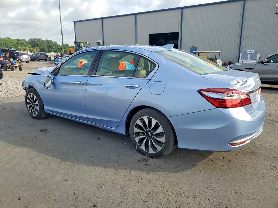 54616586 :رقم المزاد ، JHMCR6F56HC007858 vin ، 2017 Honda Accord مزاد بيع