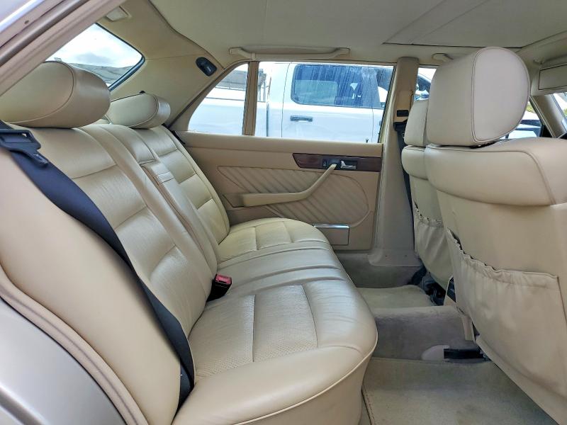 Продажа на аукционе авто 1989 Mercedes-benz 420, vin: WDBCA35EXKA466479, номер лота: 55567206