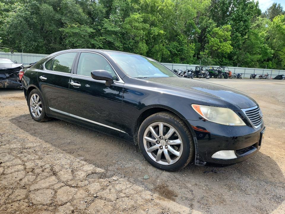 51969286 :رقم المزاد ، JTHBL46F785070840 vin ، 2008 Lexus Ls مزاد بيع