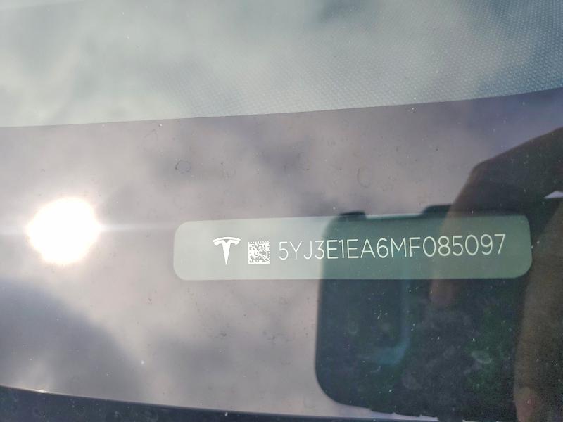 54694806 :رقم المزاد ، 5YJ3E1EA6MF085097 vin ، 2021 Tesla Model 3 مزاد بيع