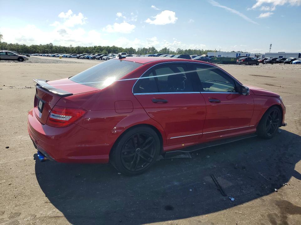 54337836 :رقم المزاد ، WDDGF8AB4EA943706 vin ، 2014 Mercedes-benz C مزاد بيع