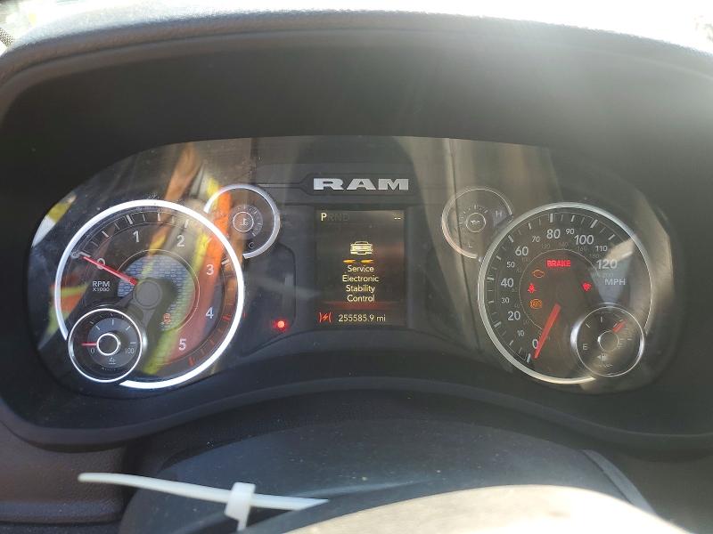 52246496 :رقم المزاد ، 3C63RRGL5NG159551 vin ، 2022 Ram 3500 مزاد بيع