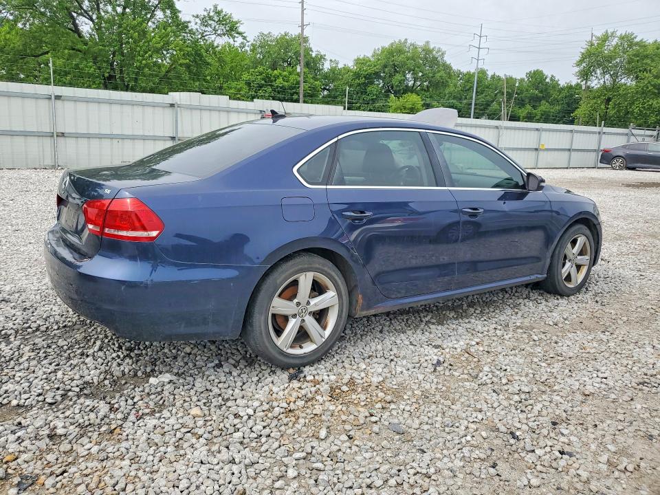 54888176 :رقم المزاد ، 1VWBP7A35DC095971 vin ، 2013 Volkswagen Passat مزاد بيع