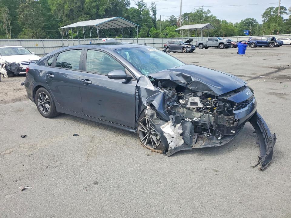 55109446 :رقم المزاد ، 3KPF24AD7RE709915 vin ، 2024 Kia Forte مزاد بيع