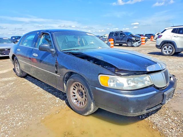 Продажа на аукционе авто 2002 Lincoln Town Car, vin: 1LNHM85W12Y645680, номер лота: 55349016