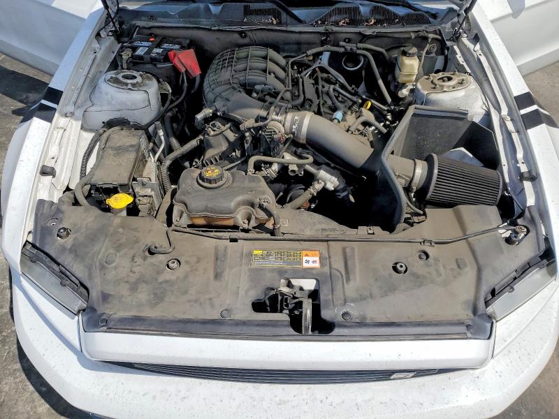 Продажа на аукционе авто 2014 Ford Mustang, vin: 1ZVBP8AM6E5245820, номер лота: 52618916