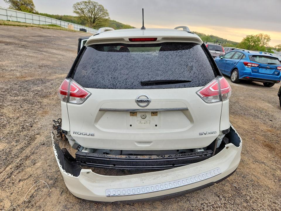 53404546 :رقم المزاد ، 5N1AT2MK5FC805515 vin ، 2015 Nissan Rogue مزاد بيع