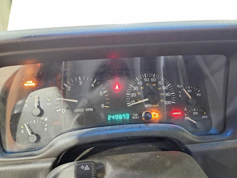 Продаж на аукціоні авто 2000 Jeep Cherokee, vin: 1J4FF48S3YL109921, номер лоту: 53212796