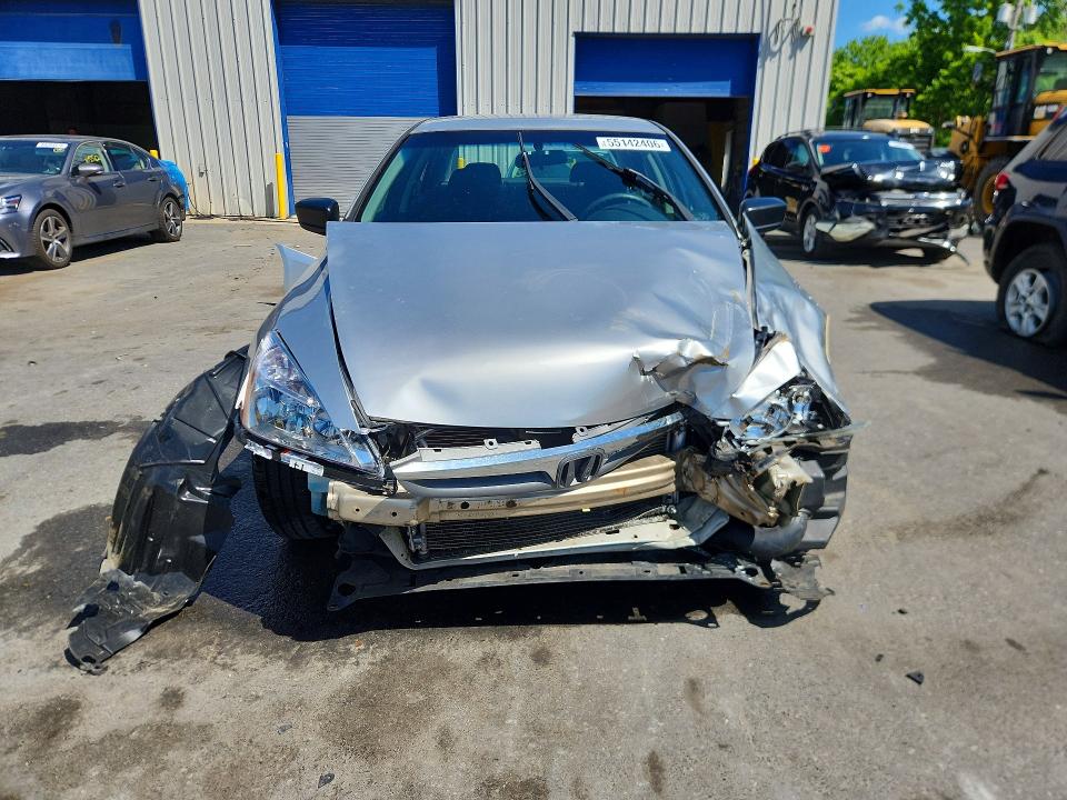 2006 Honda Accord მანქანა იყიდება აუქციონზე, vin: 1HGCM56126A163476, აუქციონის ნომერი: 55142406