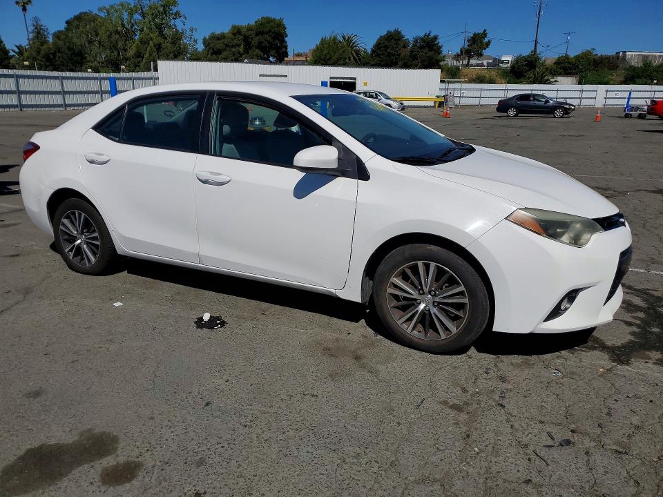 Продажа на аукционе авто 2016 Toyota Corolla, vin: 5YFBURHE6GP413882, номер лота: 53650606