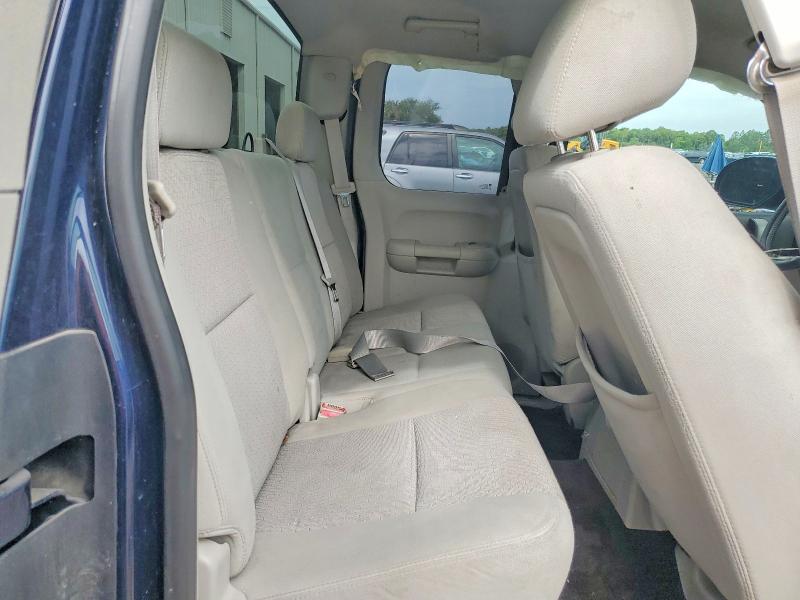 54477586 :رقم المزاد ، 1GCRCSE06BZ303057 vin ، 2011 Chevrolet Silverado مزاد بيع