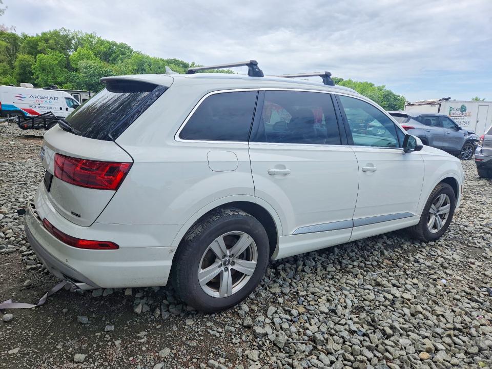 2019 Audi Q7 მანქანა იყიდება აუქციონზე, vin: WA1LHAF7XKD029088, აუქციონის ნომერი: 54730976