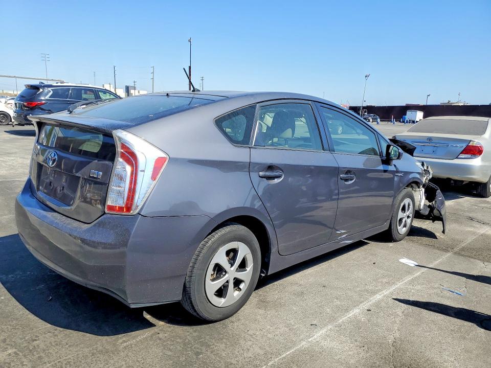 53110336 :رقم المزاد ، JTDKN3DU5F1951838 vin ، 2015 Toyota Prius مزاد بيع