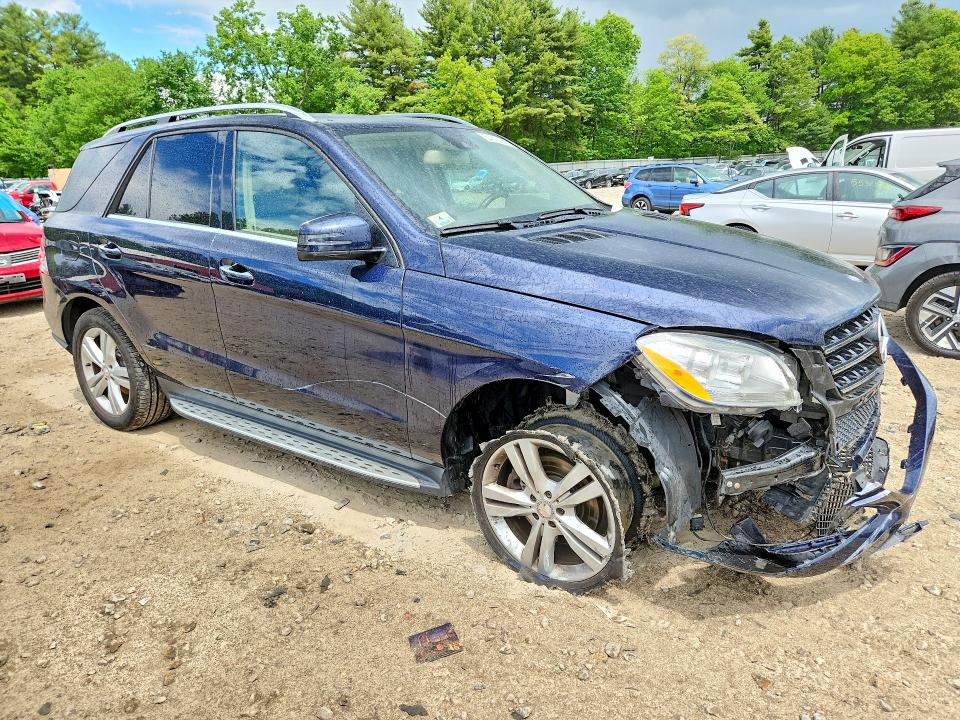 2015 Mercedes-benz Ml მანქანა იყიდება აუქციონზე, vin: 4JGDA5HB4FA501019, აუქციონის ნომერი: 54810246