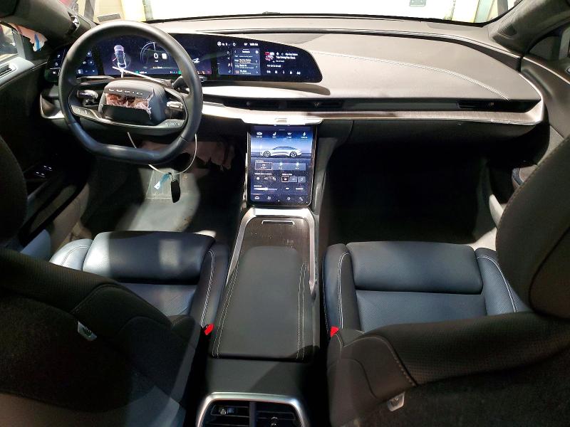 52275196 :رقم المزاد ، 50EA1TEA7SA009095 vin ، 2025 Lucid Motors Air مزاد بيع
