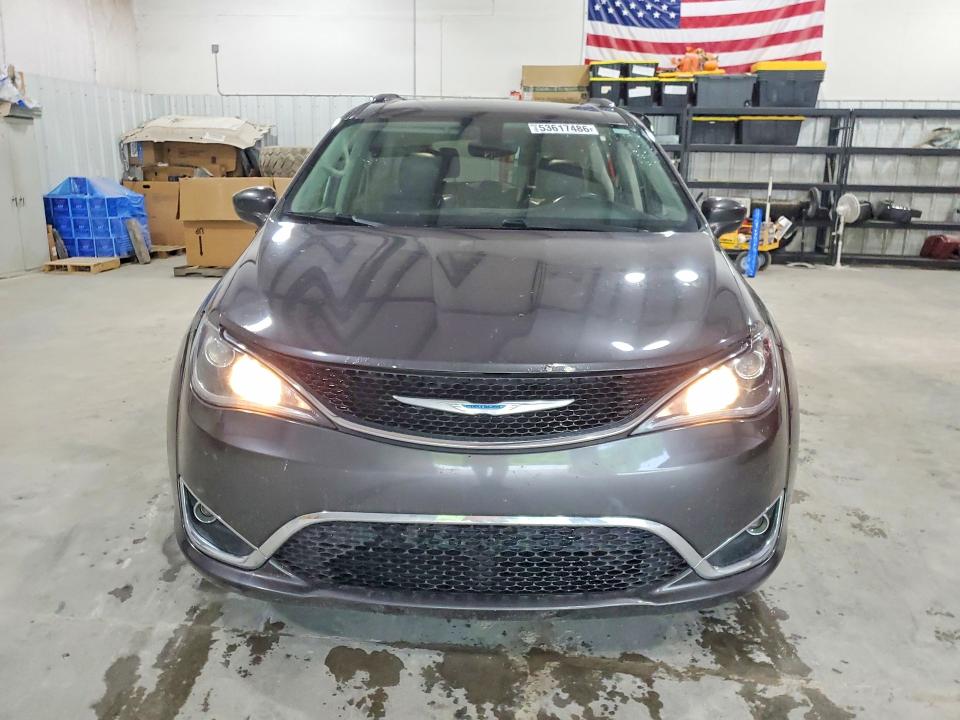 2018 Chrysler Pacifica მანქანა იყიდება აუქციონზე, vin: 2C4RC1BGXJR123231, აუქციონის ნომერი: 53617486