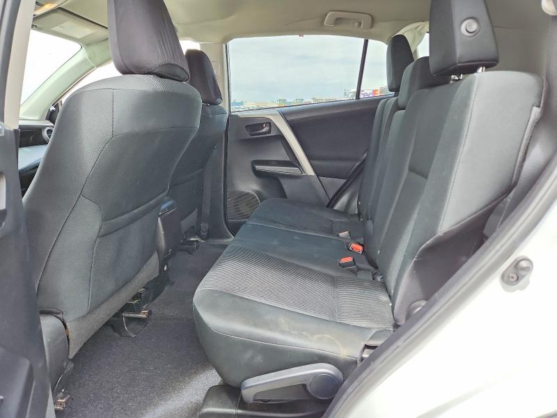 54820286 :رقم المزاد ، 2T3ZFREV3JW439298 vin ، 2018 Toyota Rav4 مزاد بيع