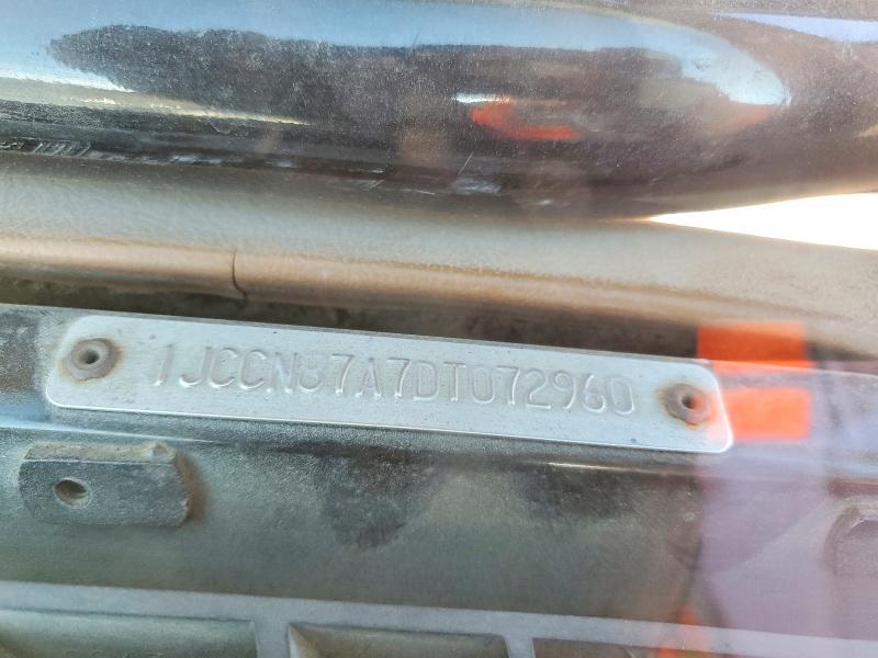 53998836 :رقم المزاد ، 1JCCN87A7DT072960 vin ، 1983 Jeep Jeep مزاد بيع