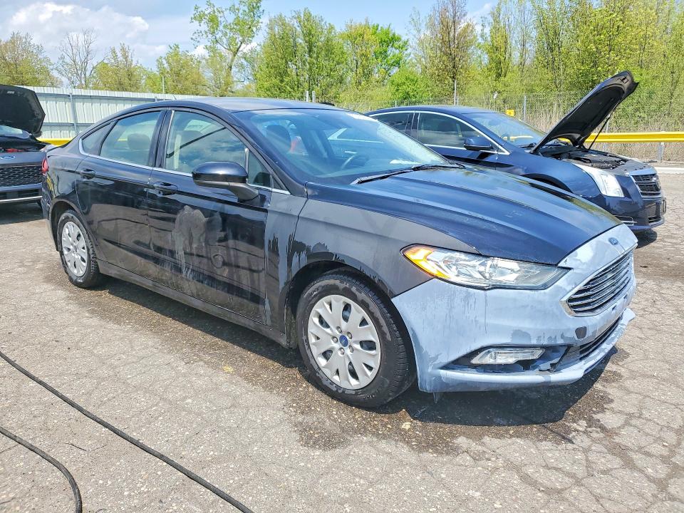 53102506 :رقم المزاد ، 3FA6P0G70KR217808 vin ، 2019 Ford Fusion مزاد بيع