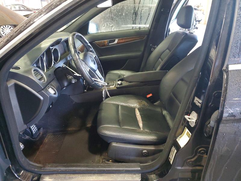 Продажа на аукционе авто 2012 Mercedes-benz C, vin: WDDGF8BB4CR228888, номер лота: 52625496