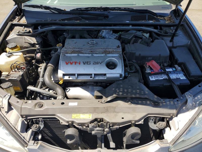 52457716 :رقم المزاد ، 4T1BF30K54U583069 vin ، 2004 Toyota Camry مزاد بيع