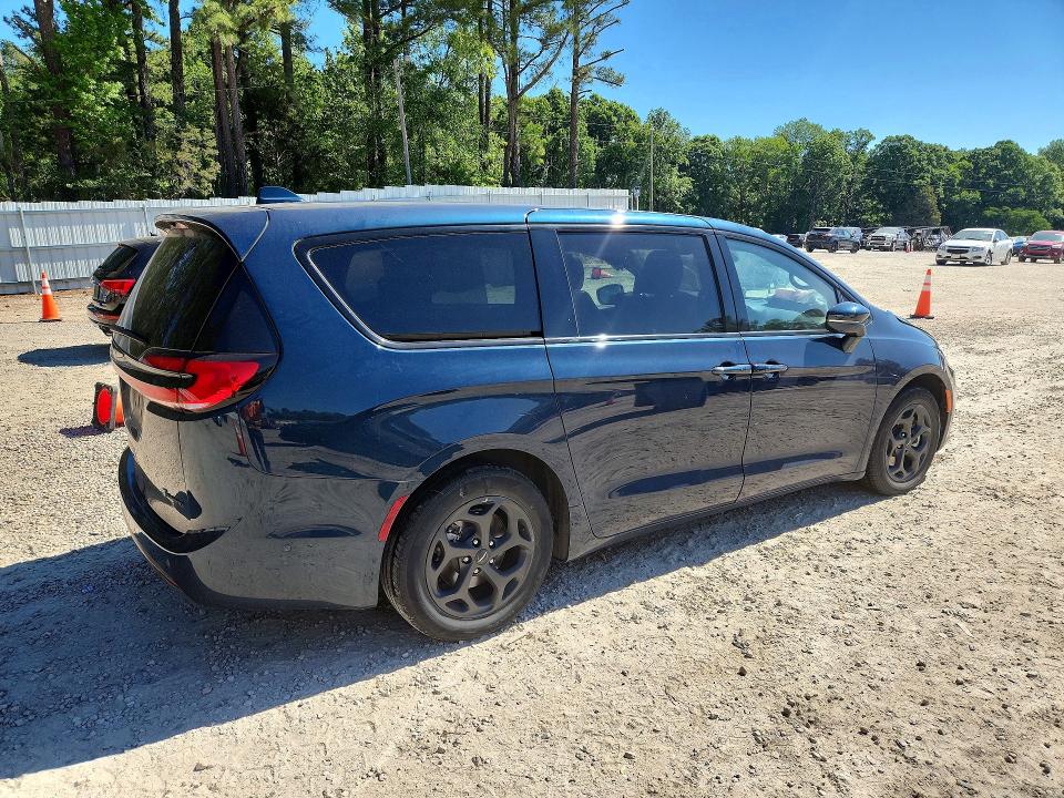 2022 Chrysler Pacifica მანქანა იყიდება აუქციონზე, vin: 2C4RC1S70NR193083, აუქციონის ნომერი: 53934906