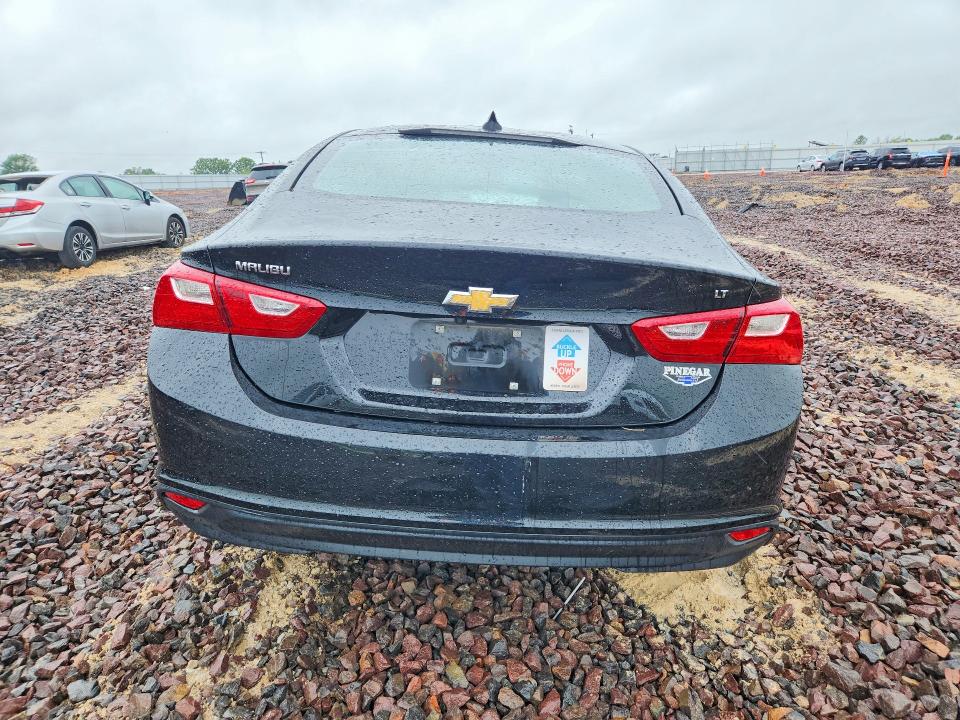 Продаж на аукціоні авто 2018 Chevrolet Malibu, vin: 1G1ZD5ST2JF181593, номер лоту: 53557526