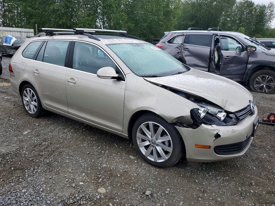 54390336 :رقم المزاد ، 3VWPP7AJ5DM640943 vin ، 2013 Volkswagen Jetta مزاد بيع