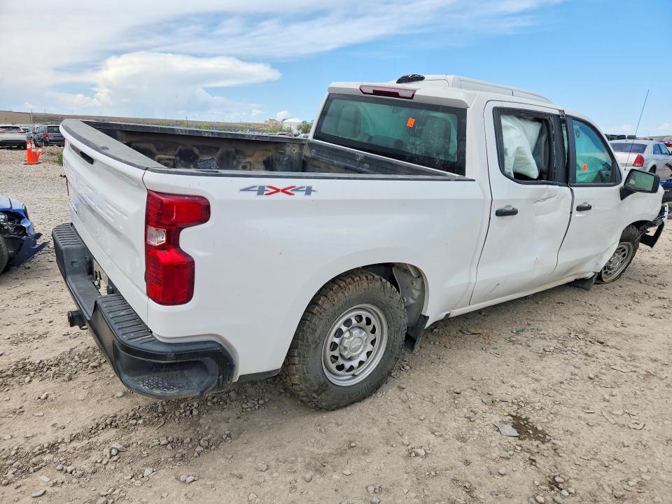 Продажа на аукционе авто 2024 Chevrolet Silverado, vin: 2GCUDAED8R1210273, номер лота: 52151426