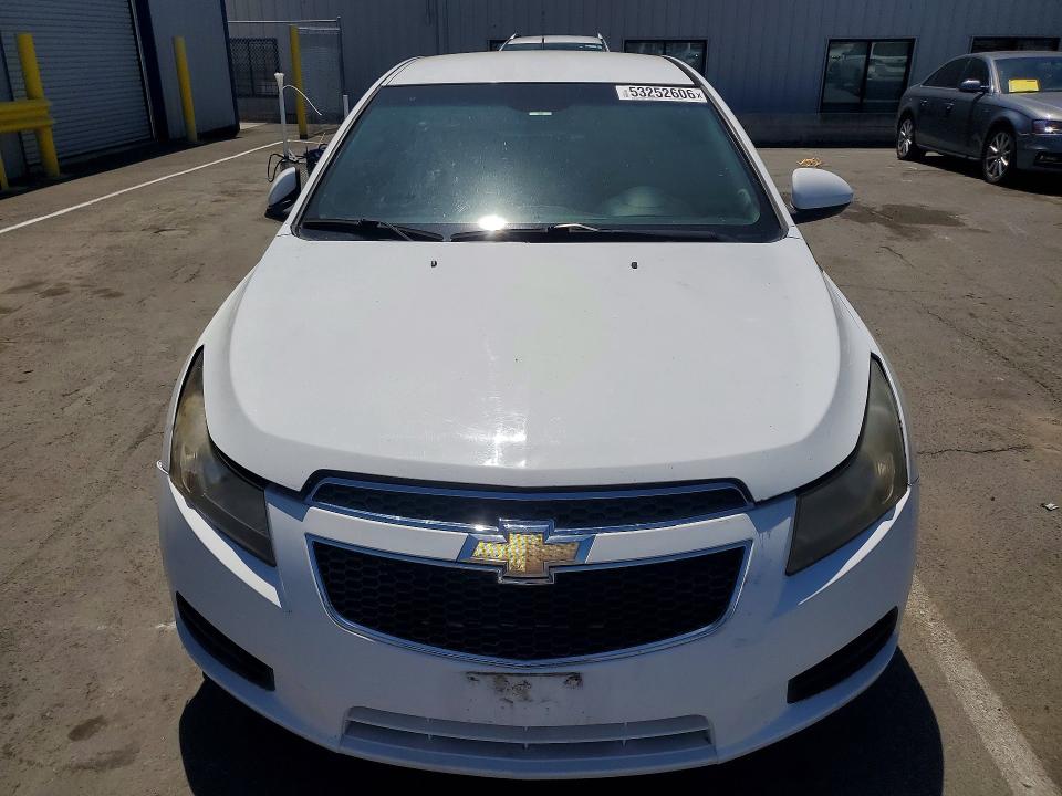 Продажа на аукционе авто 2014 Chevrolet Cruze, vin: 1G1PE5SBXE7313642, номер лота: 53252606