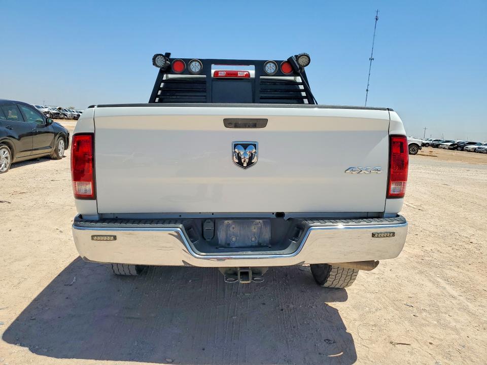 52528666 :رقم المزاد ، 3C6RR7KGXPG672354 vin ، 2023 Ram 1500 مزاد بيع