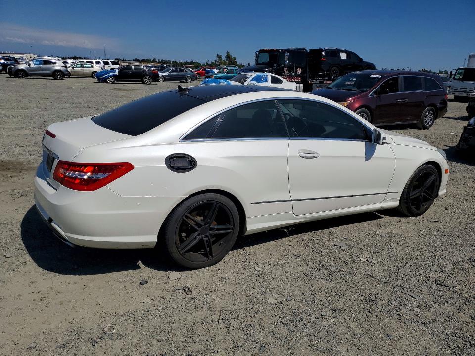 Aukcja sprzedaży 2010 Mercedes-benz E, vin: WDDKJ7CB6AF040972, numer aukcji: 54730076