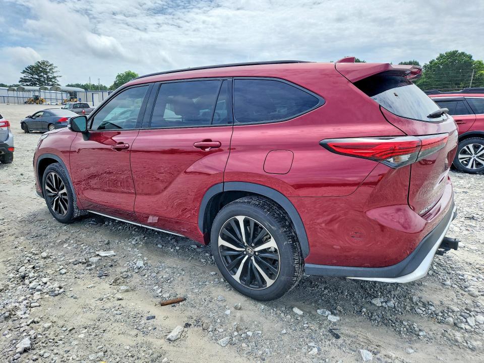 Продаж на аукціоні авто 2022 Toyota Highlander, vin: 5TDJZRAH7NS109272, номер лоту: 54045776