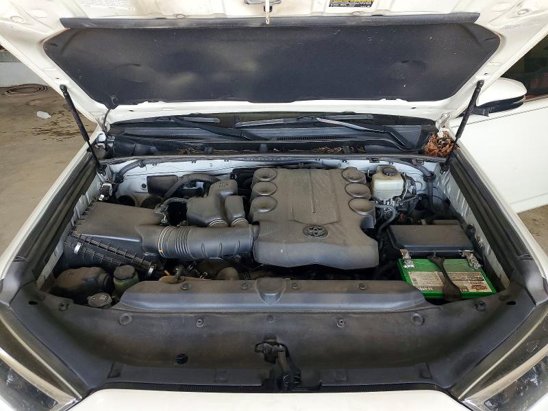 52165556 :رقم المزاد ، JTEBU5JR1H5420223 vin ، 2017 Toyota 4runner مزاد بيع