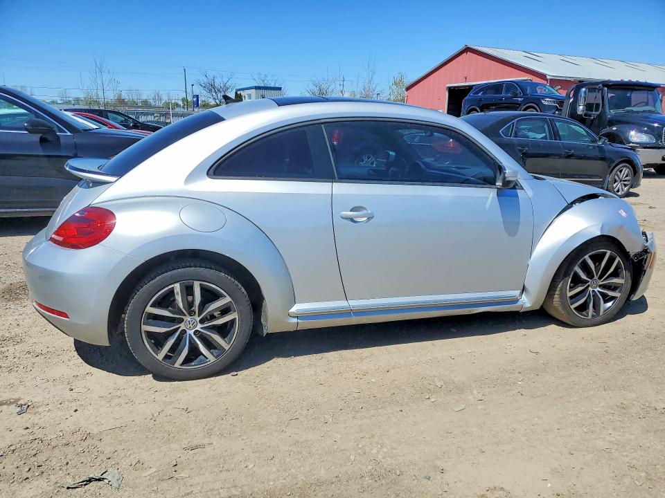 51410316 :رقم المزاد ، 3VWJ07AT2FM649811 vin ، 2015 Volkswagen Beatle مزاد بيع
