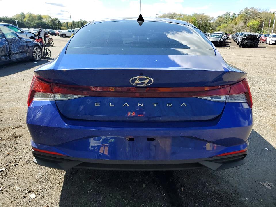 51882256 :رقم المزاد ، 5NPLL4AG6MH020589 vin ، 2021 Hyundai Elantra مزاد بيع
