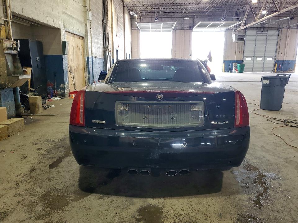 54711516 :رقم المزاد ، 1G6YV36A865602505 vin ، 2006 Cadillac Xlr مزاد بيع