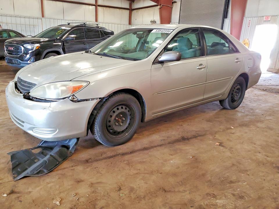 Auction sale of the 2002 Toyota Camry, vin: 4T1BE32KX2U520384, lot number: 53840996