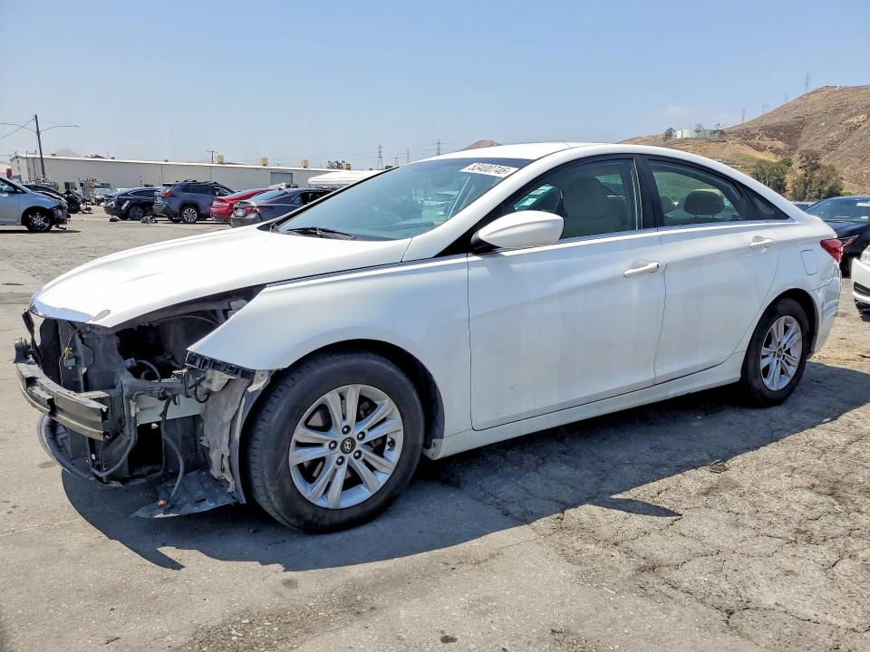 53400746 :رقم المزاد ، 5NPEB4ACXDH777598 vin ، 2013 Hyundai Sonata مزاد بيع