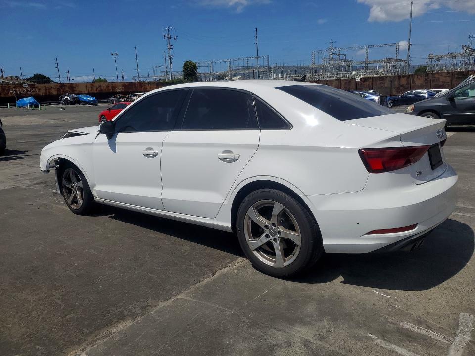 Продажа на аукционе авто 2019 Audi A3, vin: WAUAUGFF0K1012124, номер лота: 54947136