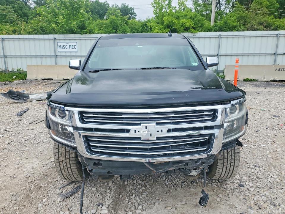 2016 Chevrolet Suburban მანქანა იყიდება აუქციონზე, vin: 1GNSKJKC9GR117329, აუქციონის ნომერი: 54527576