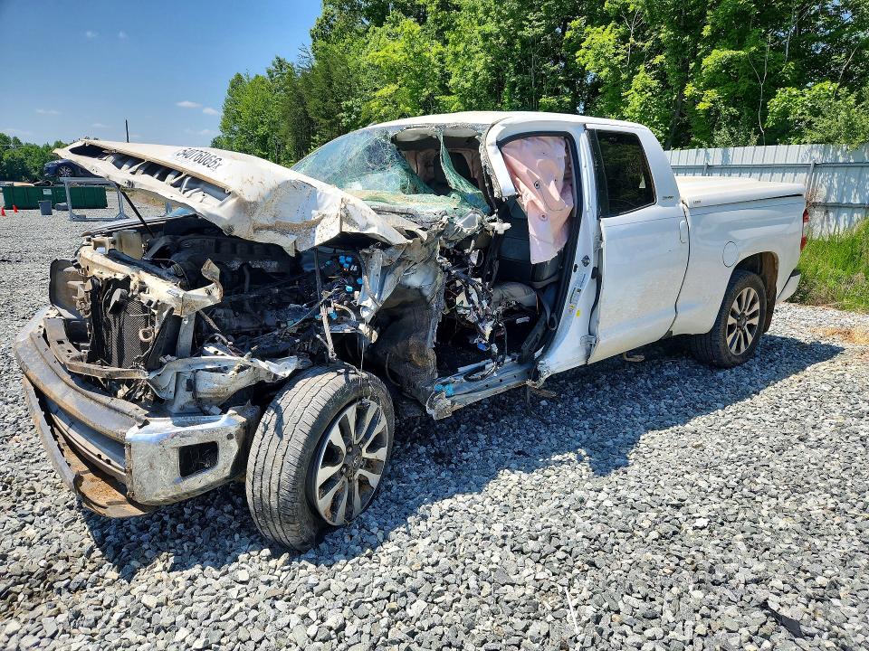 54076066 :رقم المزاد ، 5TFSY5F16JX231380 vin ، 2018 Toyota Tundra مزاد بيع