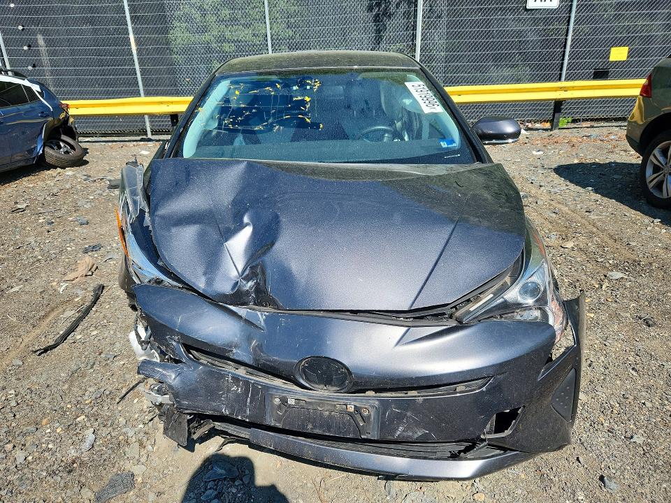 51919996 :رقم المزاد ، JTDKARFUXG3010029 vin ، 2016 Toyota Prius مزاد بيع