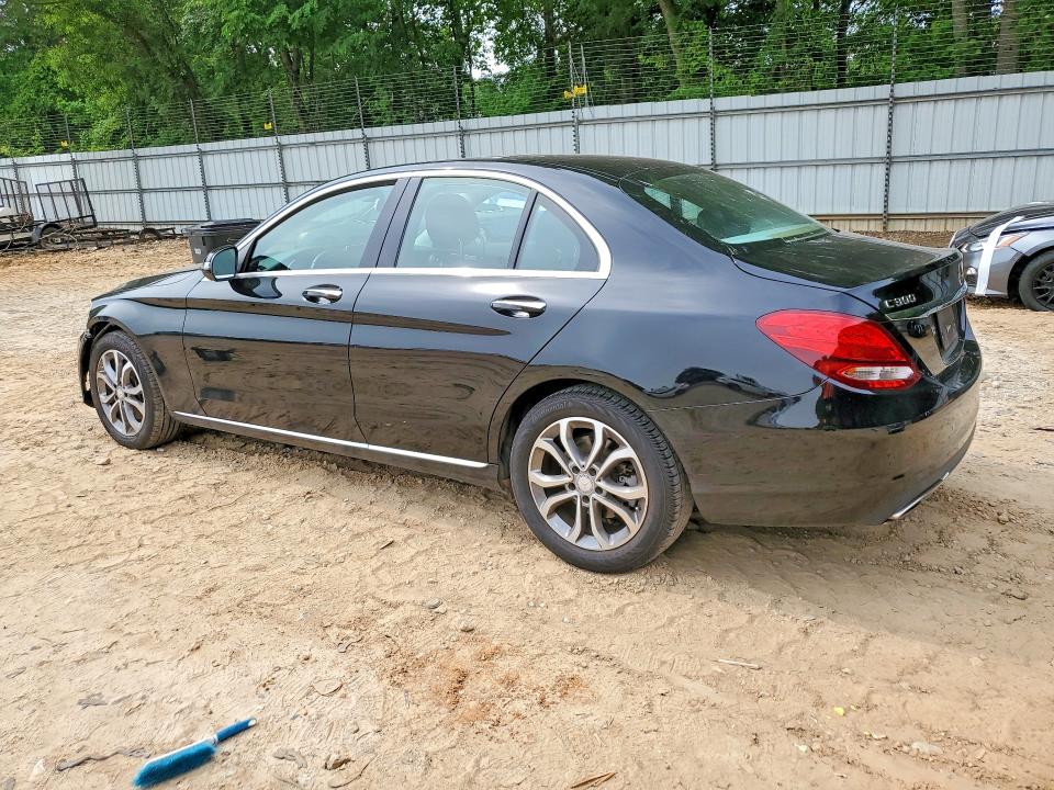 54853236 :رقم المزاد ، 55SWF4KB6HU208815 vin ، 2017 Mercedes-benz C مزاد بيع