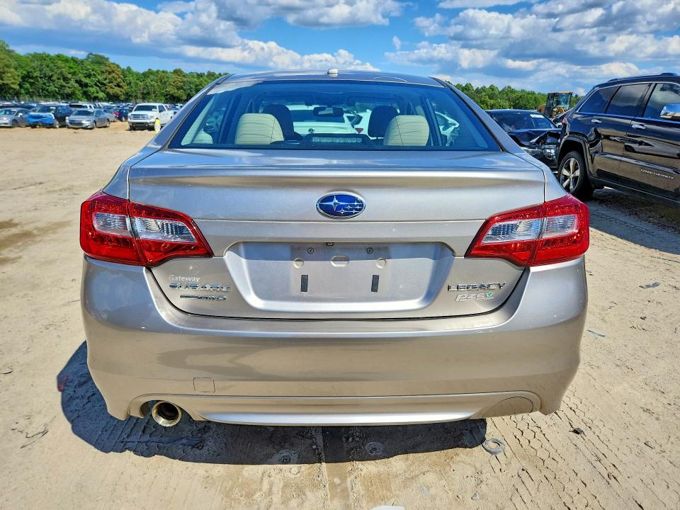 55043266 :رقم المزاد ، 4S3BNAN66F3030821 vin ، 2015 Subaru Legacy مزاد بيع